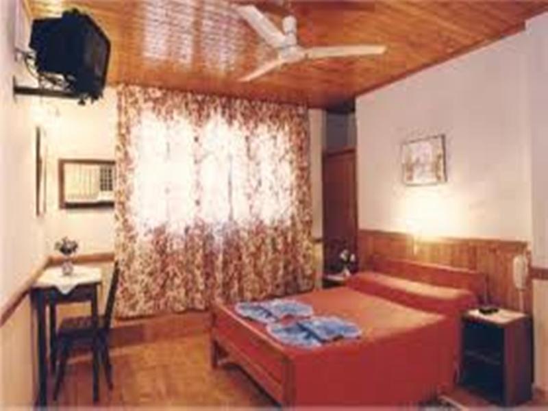 Hosteria Los Helechos Пуэрто-Игуасу Экстерьер фото